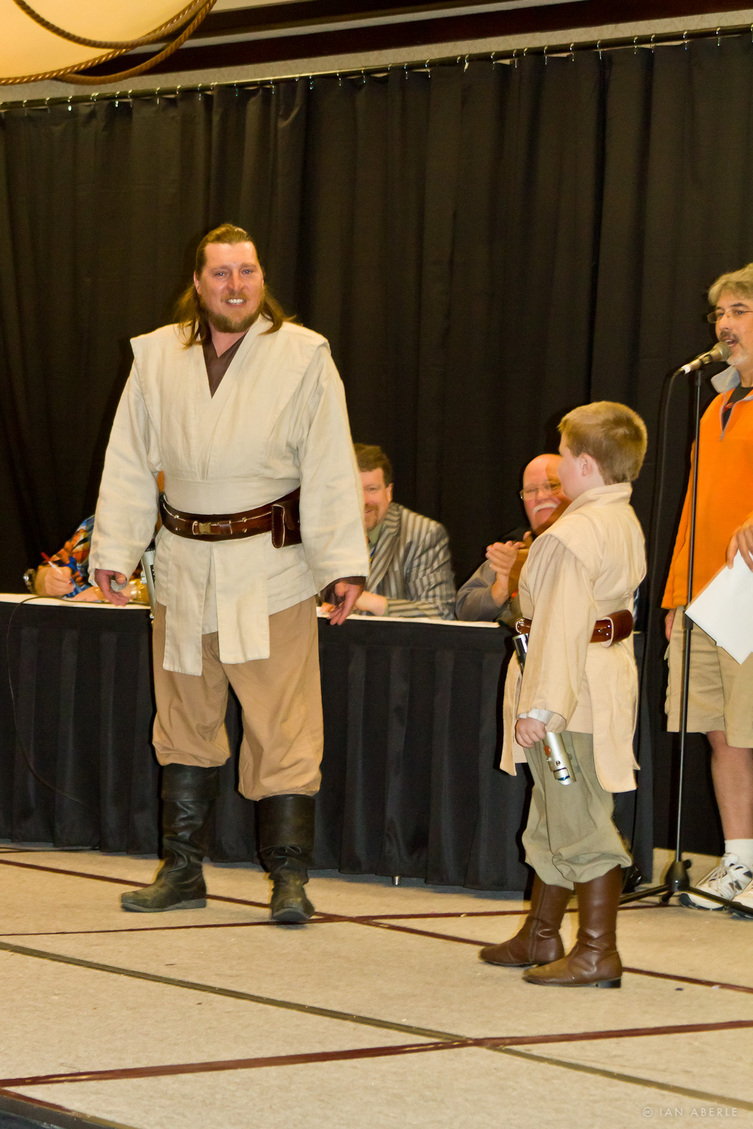 Qui-Gon Jinn & Anakin Skywalker_5563656752_o.jpg